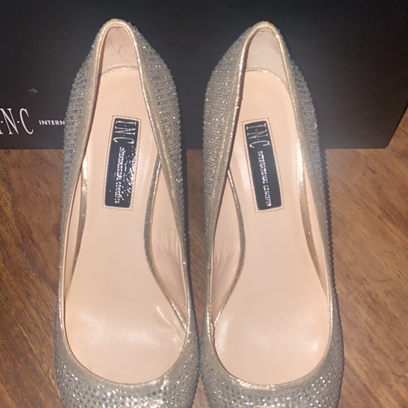 INC Zitah Crystal Embellished Pointed Toe Pumps - Picture 8 of 8